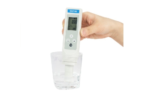 戶外水質(zhì)監(jiān)測新選擇——NFS-PH100便攜式PH/ORP檢測儀